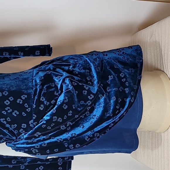 last price drop! DKNY Blue Velvet Layered Dress Crew Neck Velvety Party Dress - Picture 15 of 15